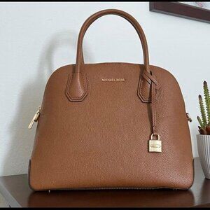 Michael Kors Mercer Brown Pebbled Leather Handbag Purse